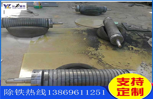 钾长石提纯磁选机，钾长石提纯磁选机_铁矿选矿钾长石提纯磁选机磁场一般为多少_磁块如何排列