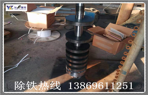 铁矿干粉磁选机，铁矿干粉磁选机经得起客户比较_磁性矿铁矿干粉磁选机经得起客户比较_铁矿干粉磁选机经得起客户比较工作视频皮带及结构价格